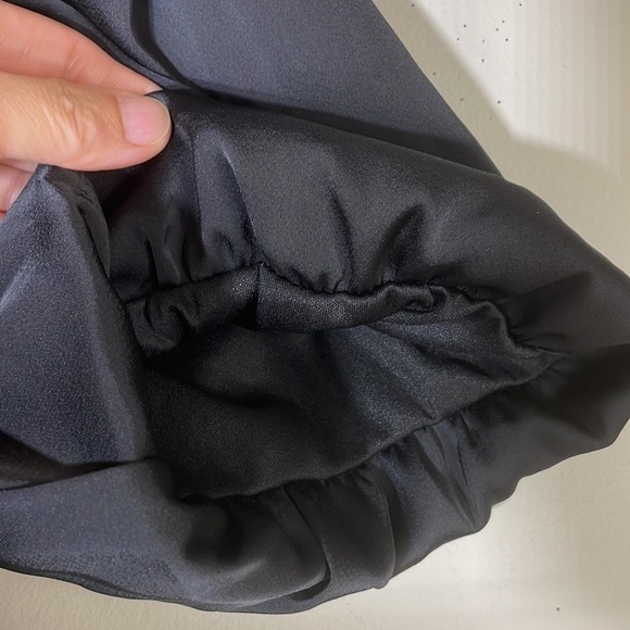 NWT. DKNY 12 V Neck Short Sleeve Fit & Flare Black Satin Dress. - Picture 9 of 16